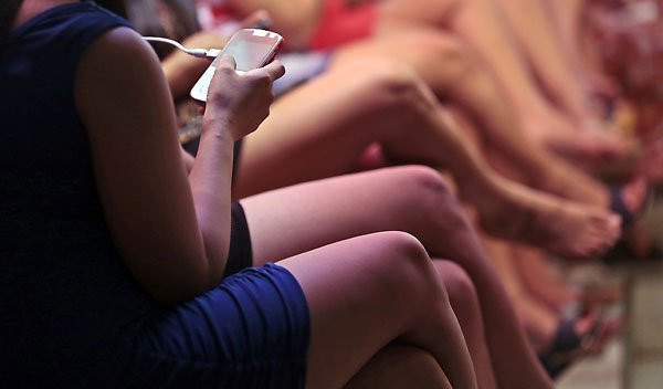 Tại Malaysia, tất cả hoạt động mại dâm là bất hợp pháp. Trước ảnh hưởng của dịch Covid-19, chính phủ trợ cấp cho người vô gia cư và người thất nghiệp.