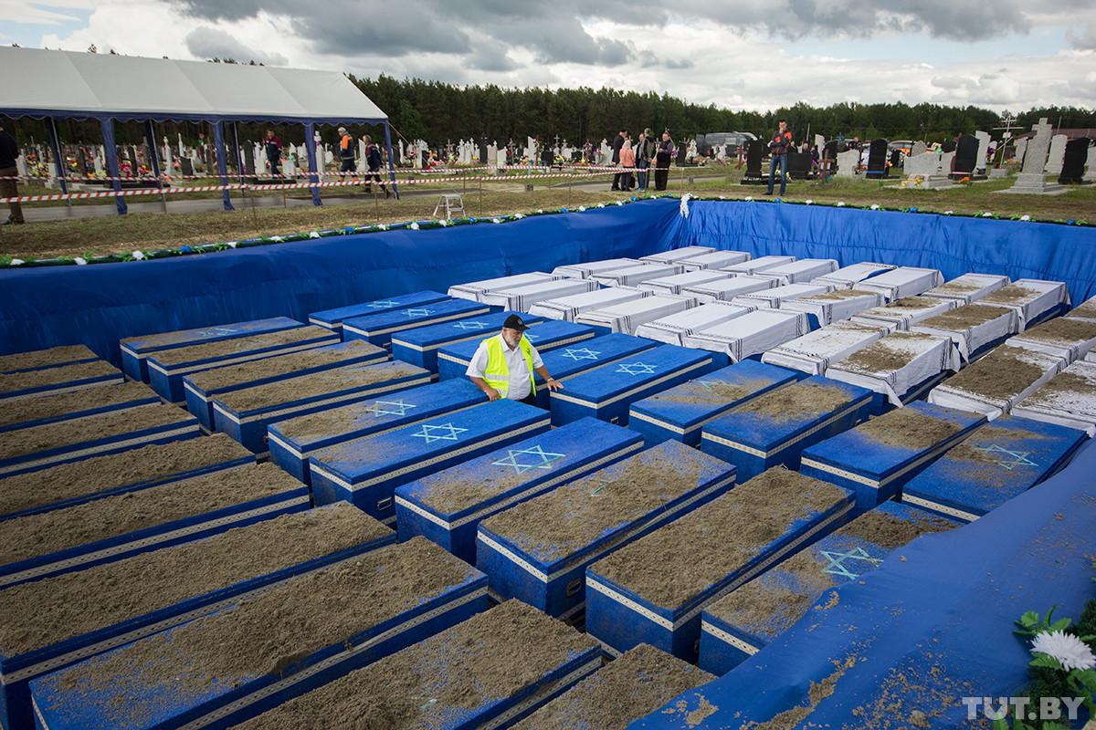 Theo nghiên cứu của các chuyên gia, những hài cốt trên là nạn nhận của cuộc diệt chủng Holocaust do phát xít Đức thực hiện.