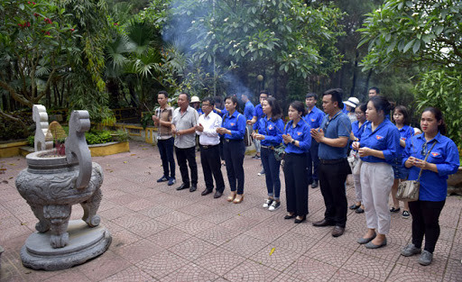 Đến tháng 8/2009, Đồi 79 Mùa xuân và pho tượng đồng Bác Hồ được tôn tạo khang trang và trở thành điểm nhấn trung tâm của Dự án Khu du lịch 79 Mùa xuân rộng gần 100 héc-ta.