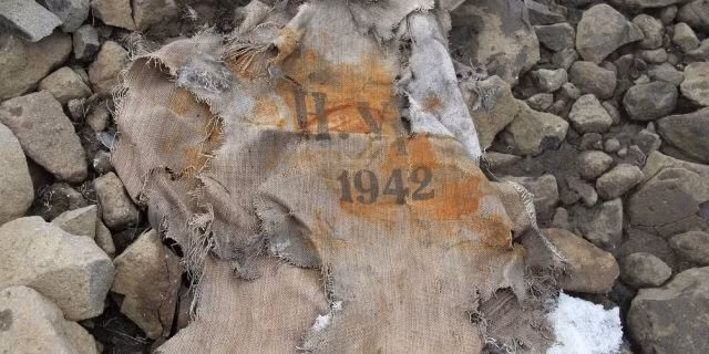 Các chuyên gia tiết lộ căn cứ trên của phát xít Đức có mật danh là “Schatzgraber” (tạm dịch “Thợ săn kho báu").