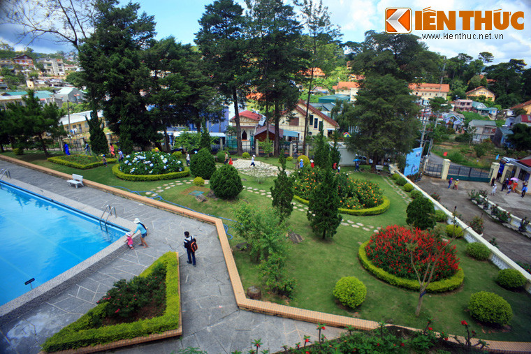 Một góc Trung tâm Lưu trữ Quốc gia IV - biệt điện Trần Lệ Xuân nhìn từ trên cao.