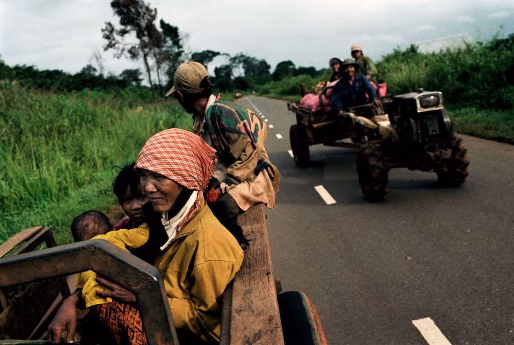 Sự phát triển của ngành trồng cà phê đã tạo thêm rất nhiều công ăn việc làm cho người dân địa phương. Ảnh: Christopher Anderson/ Magnum Photos.
