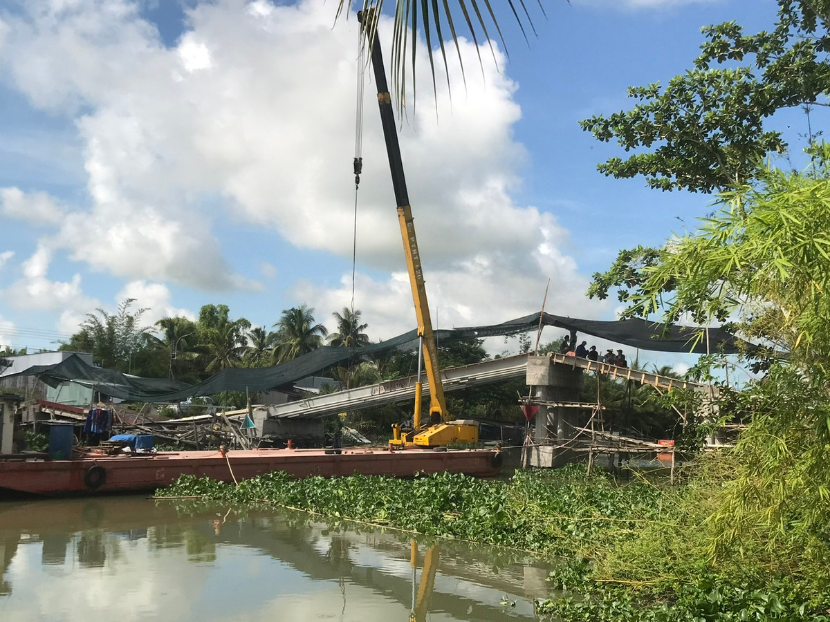 Vụ cầu đang thi công thì sập ở Kiên Giang: Nhà thầu là ai ? - Hình 2 Vu cau dang thi cong thi sap o Kien Giang: Nha thau la ai ?-Hinh-2