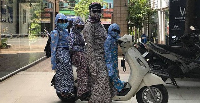 Biệt đội ninja gia đình siêu đáng yêu và thời trang chống nắng không thể ngầu hơn. Mọi người ra đường đều nên bảo vệ làn da của mình dưới tác động của ánh nắng mặt trời, giữ cho da khỏe mạnh và trắng sáng.