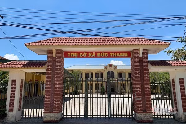 Hang loat tru so xa dep long lanh phai bo hoang sau sap nhap-Hinh-4