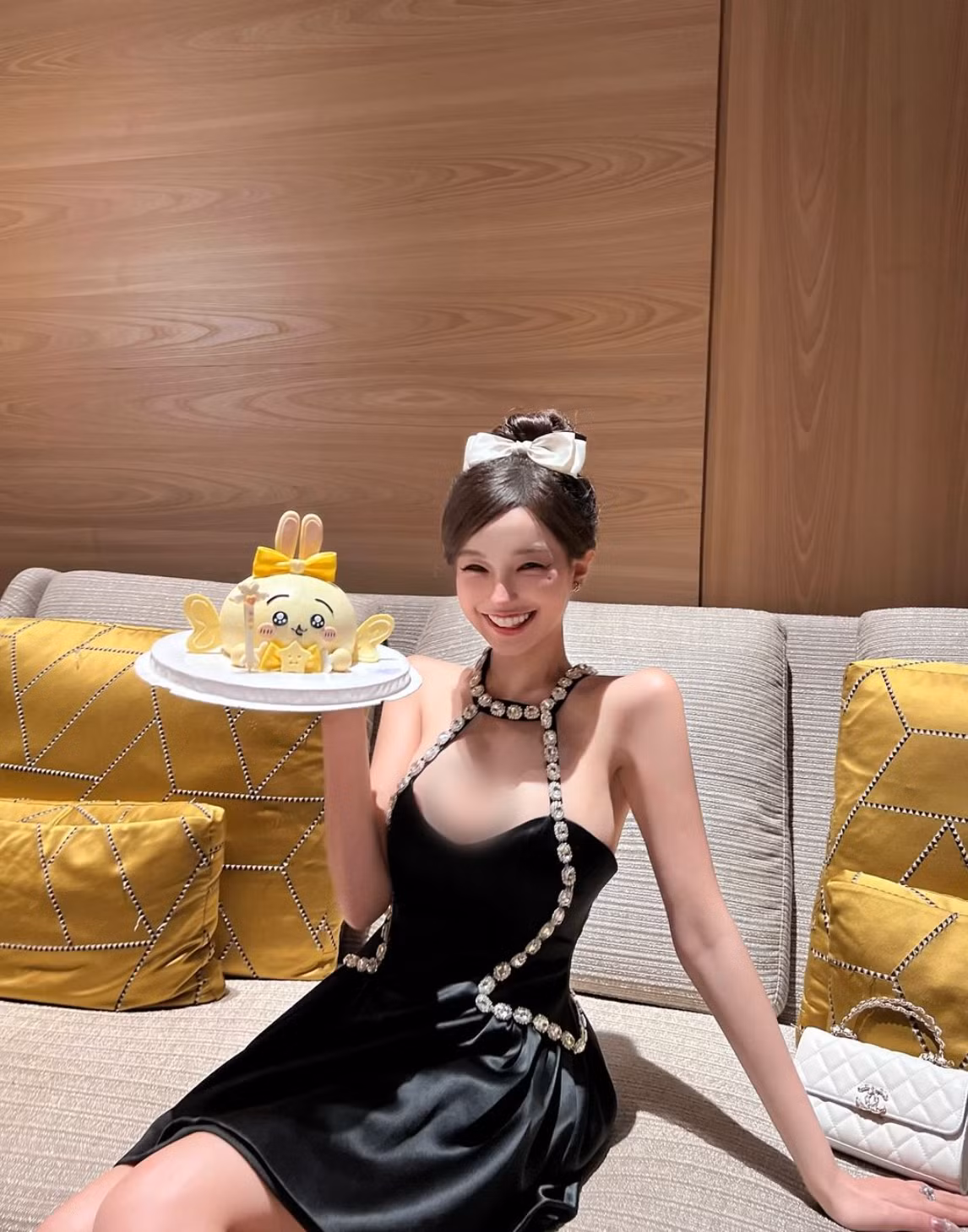 Sở hữu gương mặt xinh đẹp, đôi mắt to tròn cùng làn da trắng sứ, hot girl Huang Lin nhanh chóng thu hút sự chú ý của mọi người. Ảnh: IG lovelynnboo