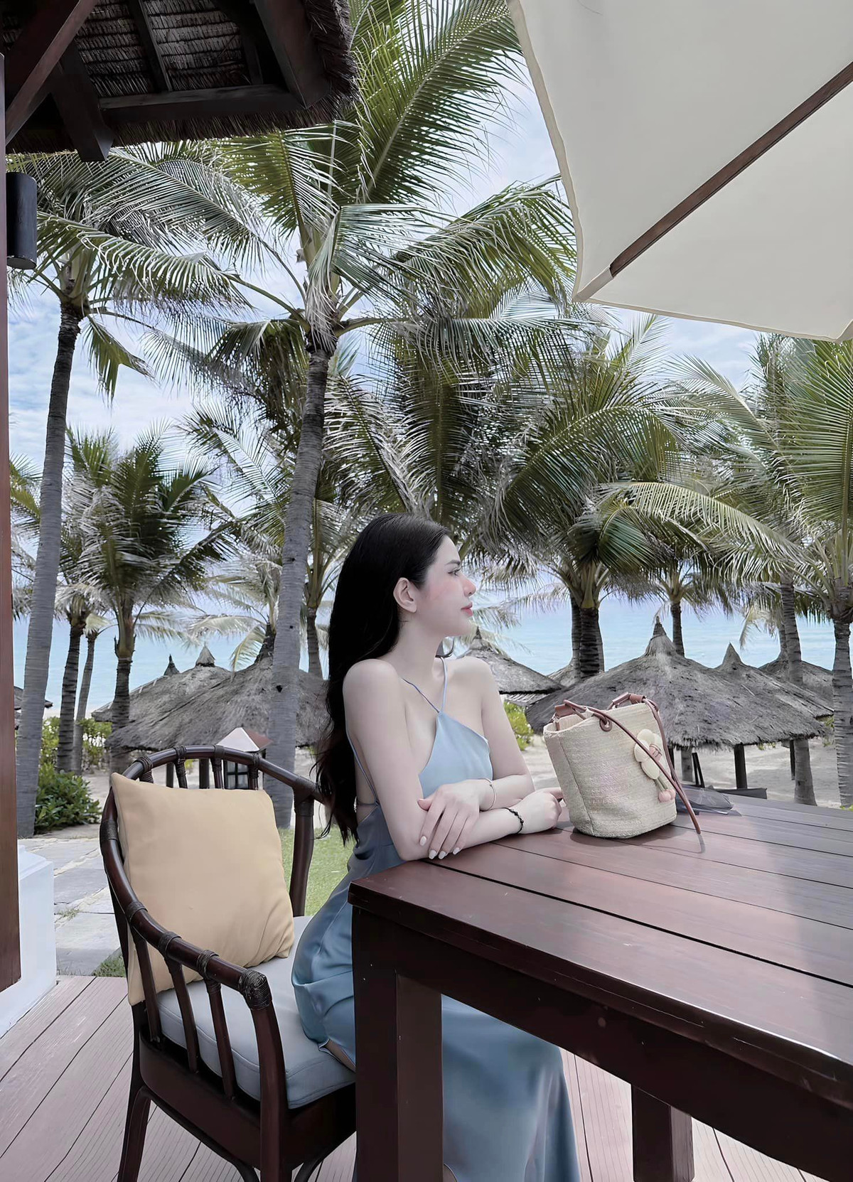 Hậu tan vỡ, cô nuôi con trai - bé Đậu Đậu.