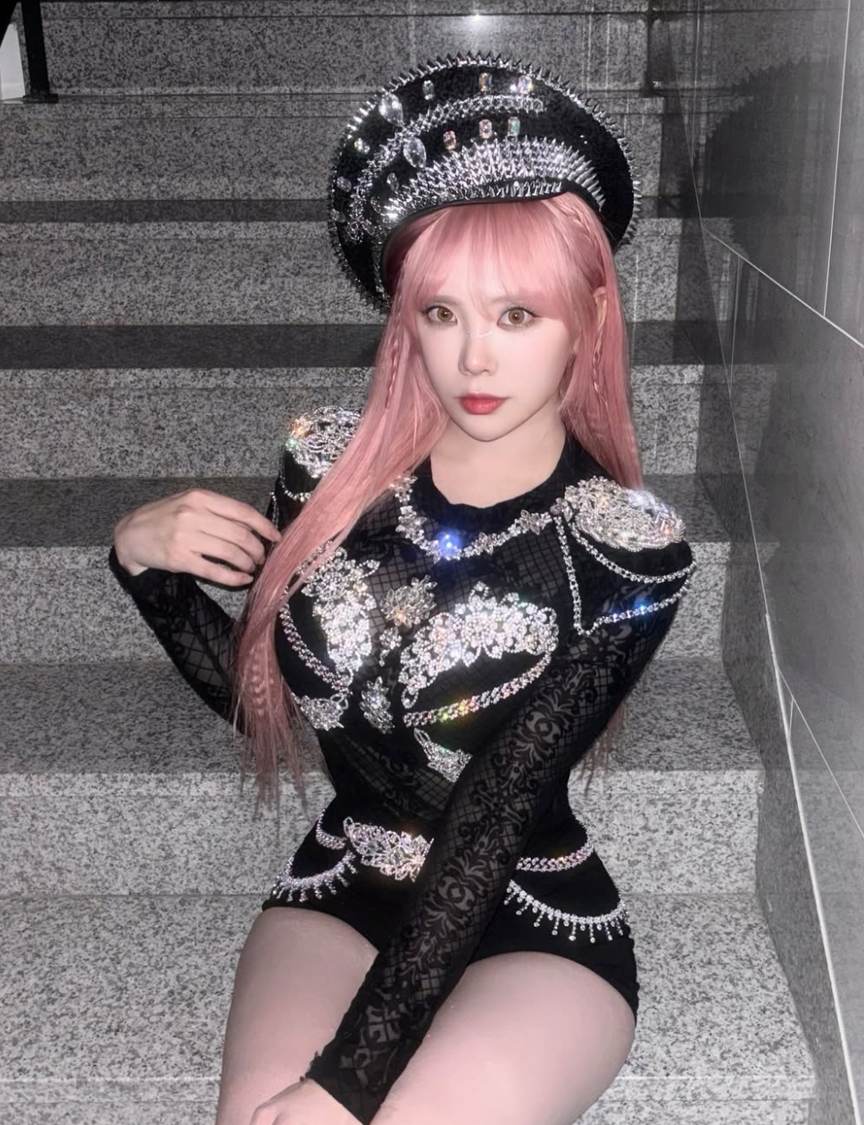 Dami là một trong những hot girl, người mẫu gợi cảm của xứ sở kim chi.