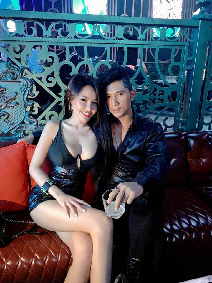 Bất chấp những điều tiếng, sau 7 năm bên nhau, Lương Bằng Quang - Ngân 98 vẫn quấn quýt và thường chia sẻ những khoảnh khắc tình tứ lên mạng xã hội. Ảnh: FBNV