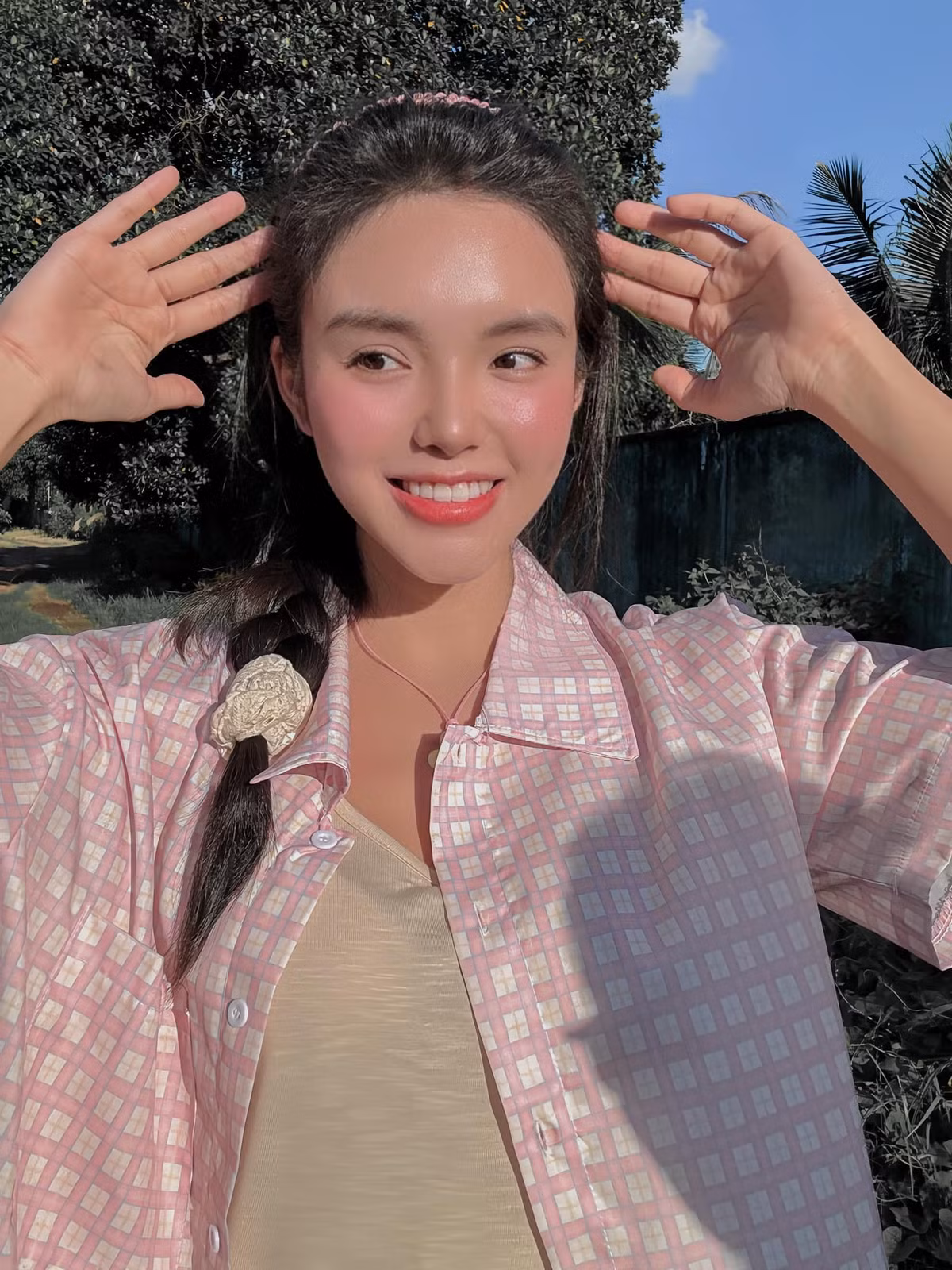 Sau thành công của "Mùi ngò gai", Yeye Nhật Hạ tiếp tục tham gia một số bộ phim khác nhưng không tạo được tiếng vang như trước. Ảnh: FB Nhật Hạ