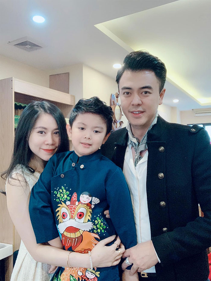 Ngoài công việc MC, Tuấn Tú còn tham gia diễn xuất, làm người mẫu ảnh. Có một quãng thời gian, Tuấn Tú tạm dừng các hoạt động nghệ thuật. Anh từng đảm nhiệm vai trò Phó ban Tuyên giáo Trung ương đoàn, quản lý tại một đoàn nghệ thuật.