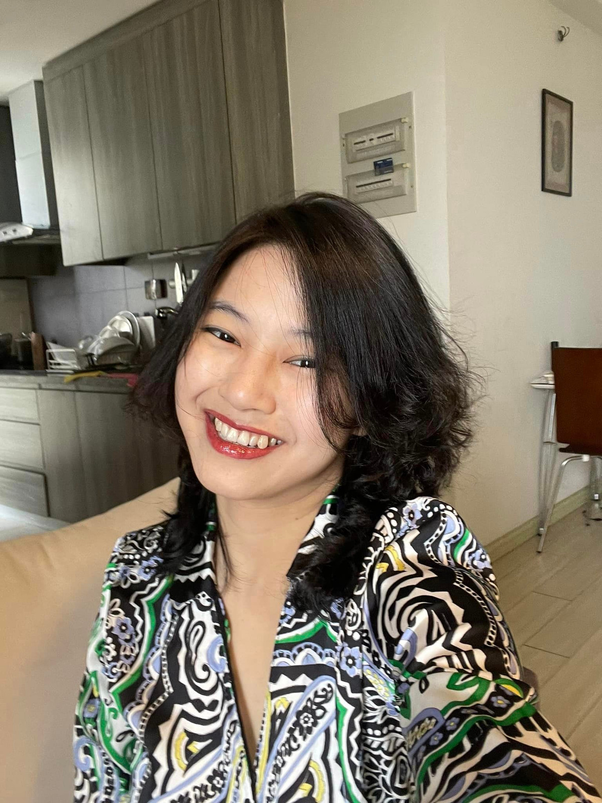 Sau khi tham gia một số bộ phim, Dương Dương dần rút lui khỏi showbiz và chuyển hướng sang lĩnh vực truyền thông. Ảnh: FB Duong Duong Cao