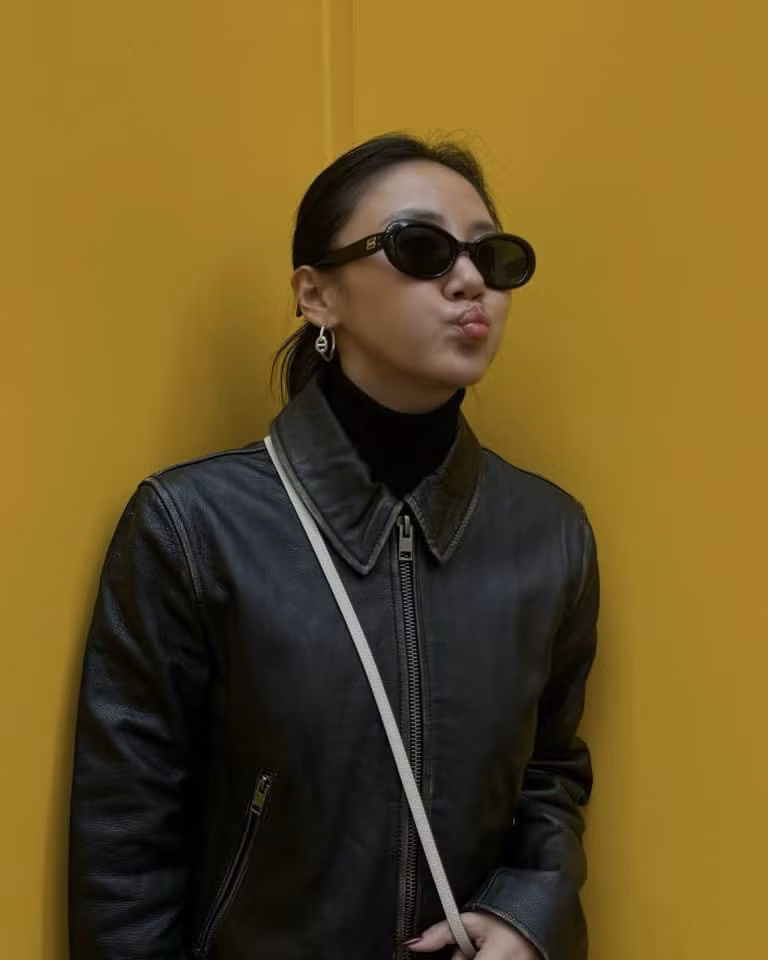 Ca sĩ Văn Mai Hương dạo chơi Melbourne, Australia.