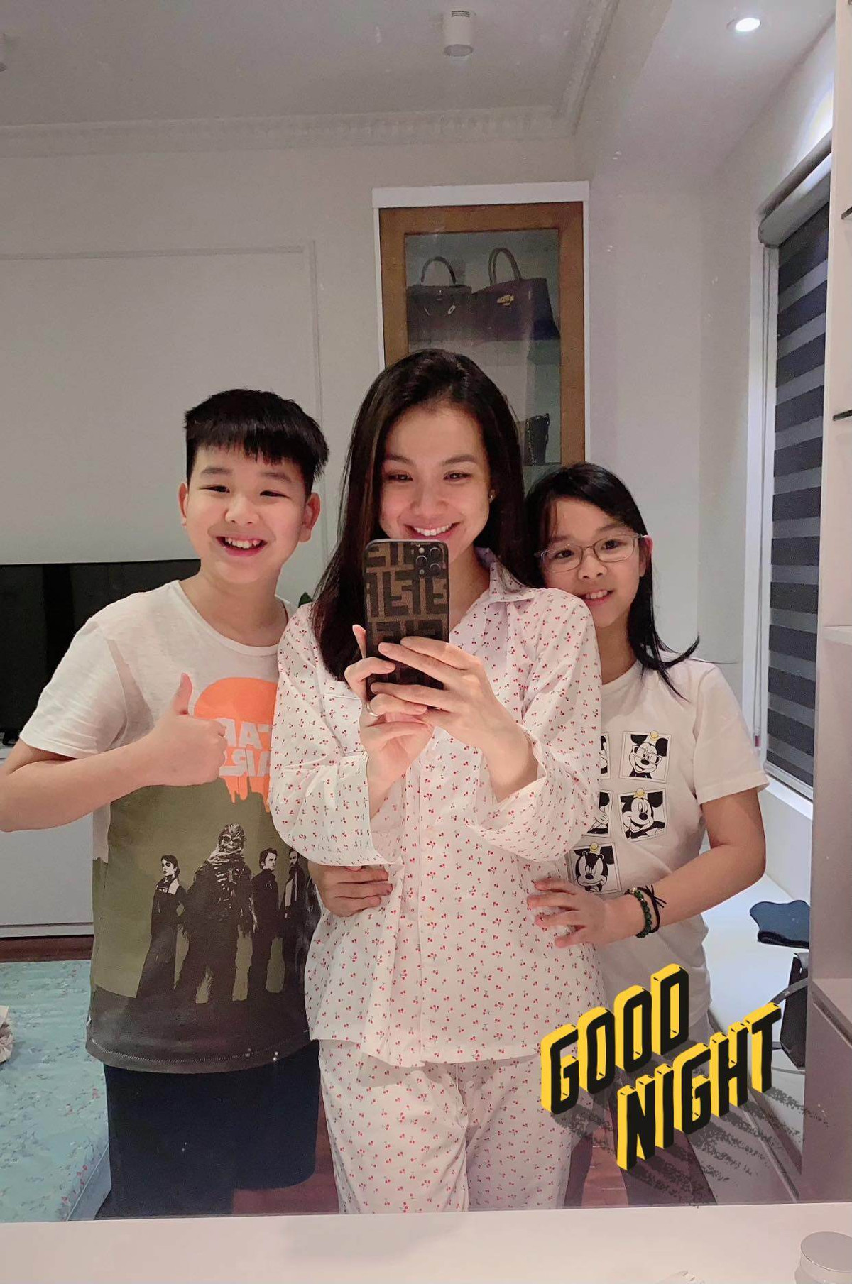 Dù ăn mặc giản dị thường ngày nhưng Thuỳ Lâm vẫn xinh đẹp, trẻ trung. Ảnh: FB Nguyễn Thuỳ Lâm