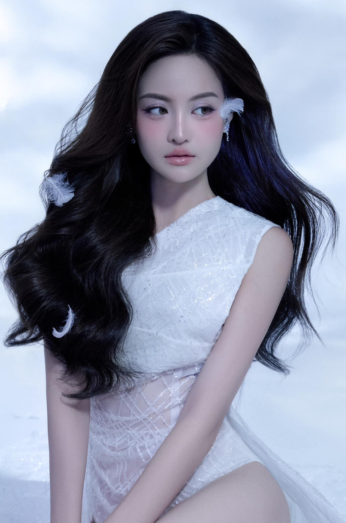 Diễn viên Thuỳ Anh khoe nhan sắc xinh đẹp trong bộ ảnh mới. Ảnh: FB Thuỳ Anh