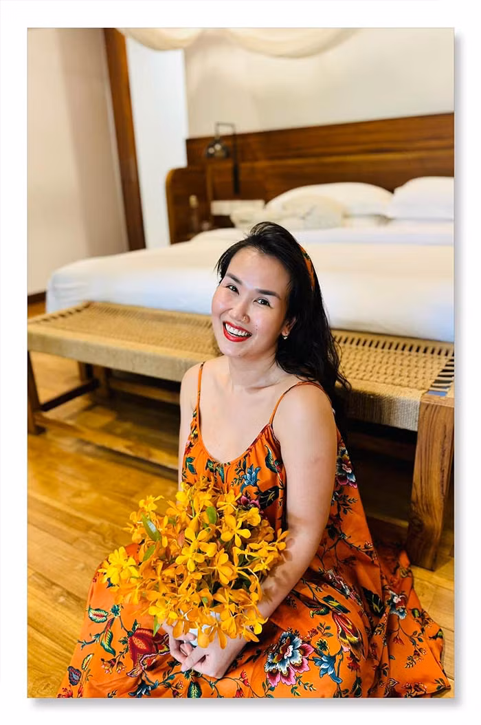 Võ Hạ Trâm vẫn giữ được vẻ tươi tắn, rạng rỡ khi mang thai sắp tới ngày sinh. (Ảnh: FB Võ Hạ Trâm)