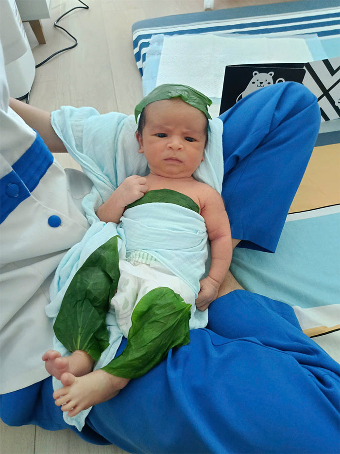 Con trai Võ Hạ Trâm nặng 3,6 kg khi chào đời và được bố mẹ đặt tên là Chaudhary An Quốc, tên ở nhà là Milo. (Ảnh: FB Võ Hạ Trâm)