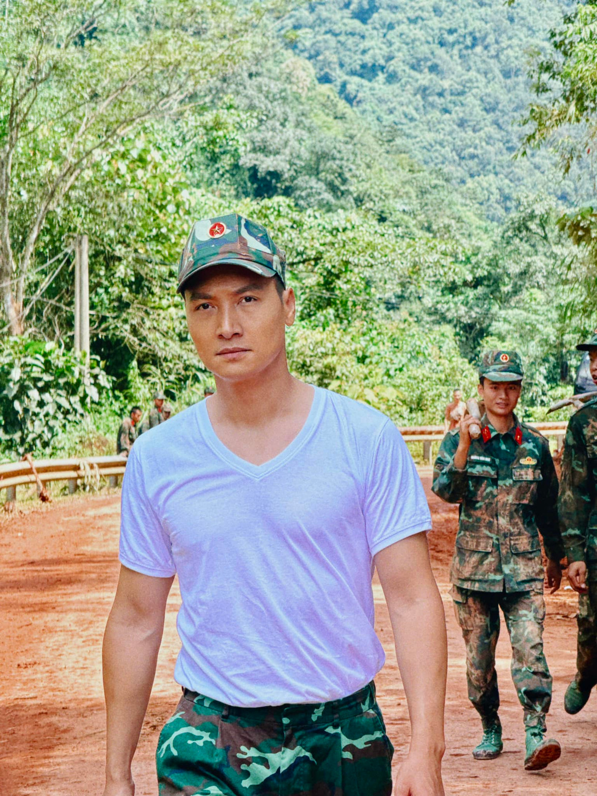 Diễn viên Mạnh Trường hoá thân vào nhân vật trong phim mới. Ảnh: FB Nguyen Manh Truong