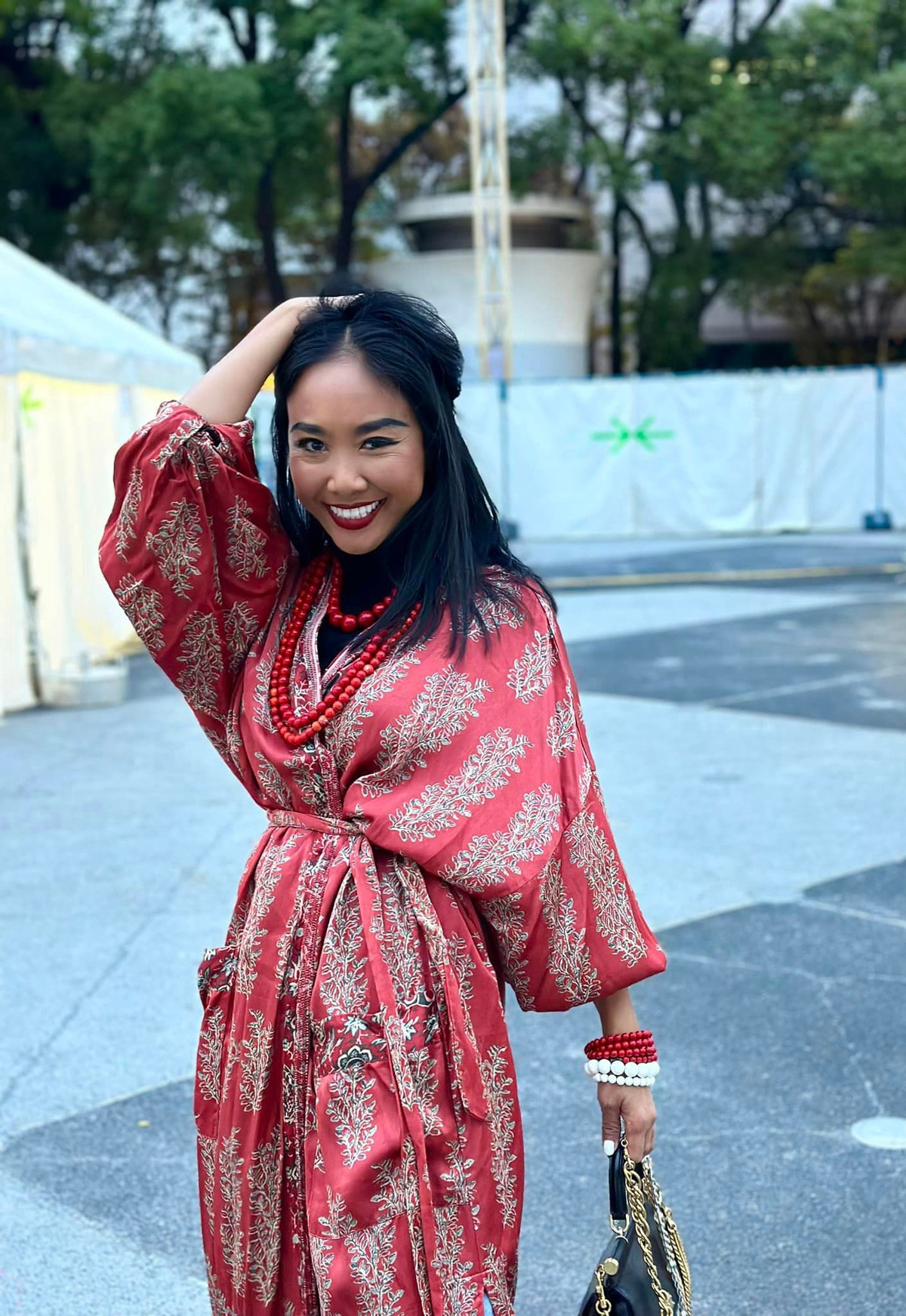 Ca sĩ Đoan Trang dạo phố Nhật Bản. Ảnh: FB Doan Trang