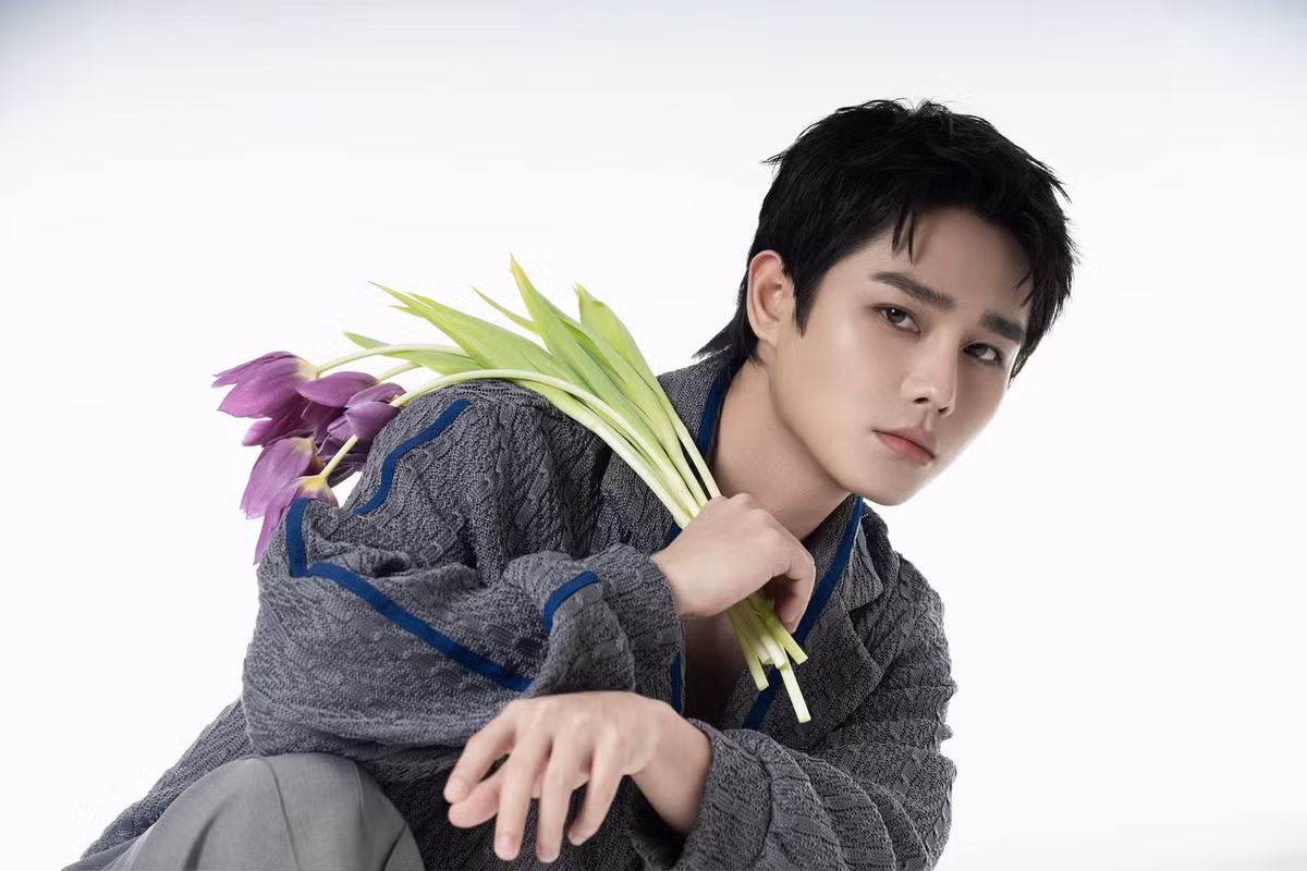 Anh là một ca sĩ, nhạc sĩ kiêm nhà sản xuất âm nhạc nổi tiếng, từng giành được 1 giải Cống hiến. Ảnh: FB Tăng Duy Tân