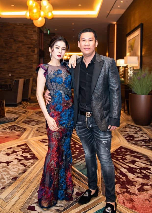 Trước đó, cuối tháng 9/2020, Lệ Quyên - doanh nhân Đức Huy ly hôn sau hơn 10 năm chung sống và có một con trai chung.