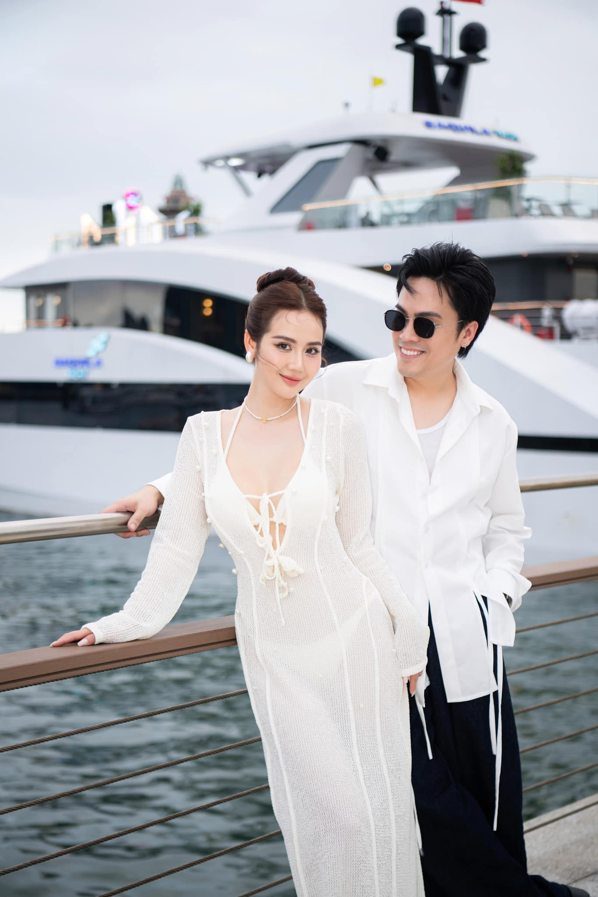 Nữ diễn viên viết: "Sinh nhật sớm tận 8 ngày. Cảm ơn các anh chị em yêu thương".