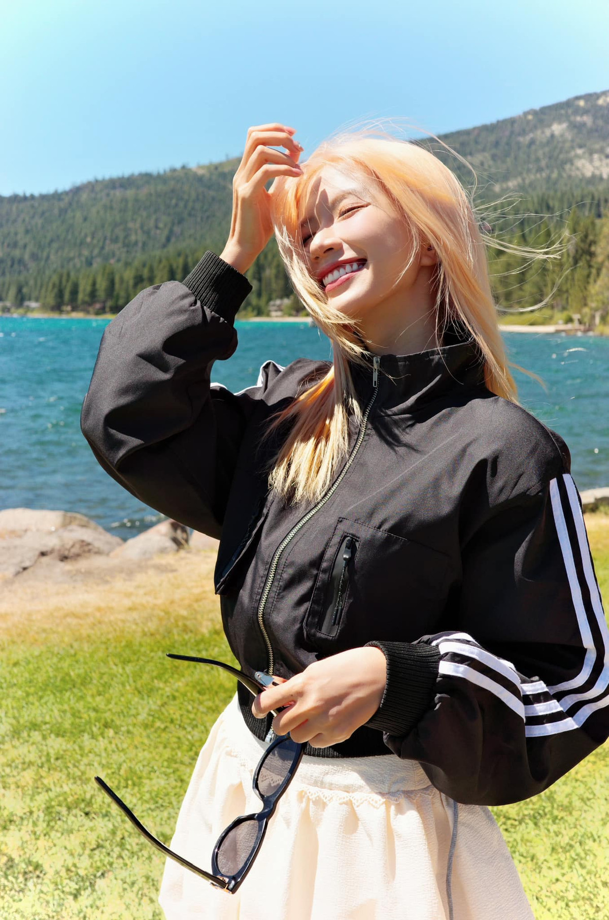 Nhiều fan bình luận phong cách mới của Ngọc Huyền khá giống Rosé (Blackpink). Ảnh: FB Nguyễn Ngọc Huyền