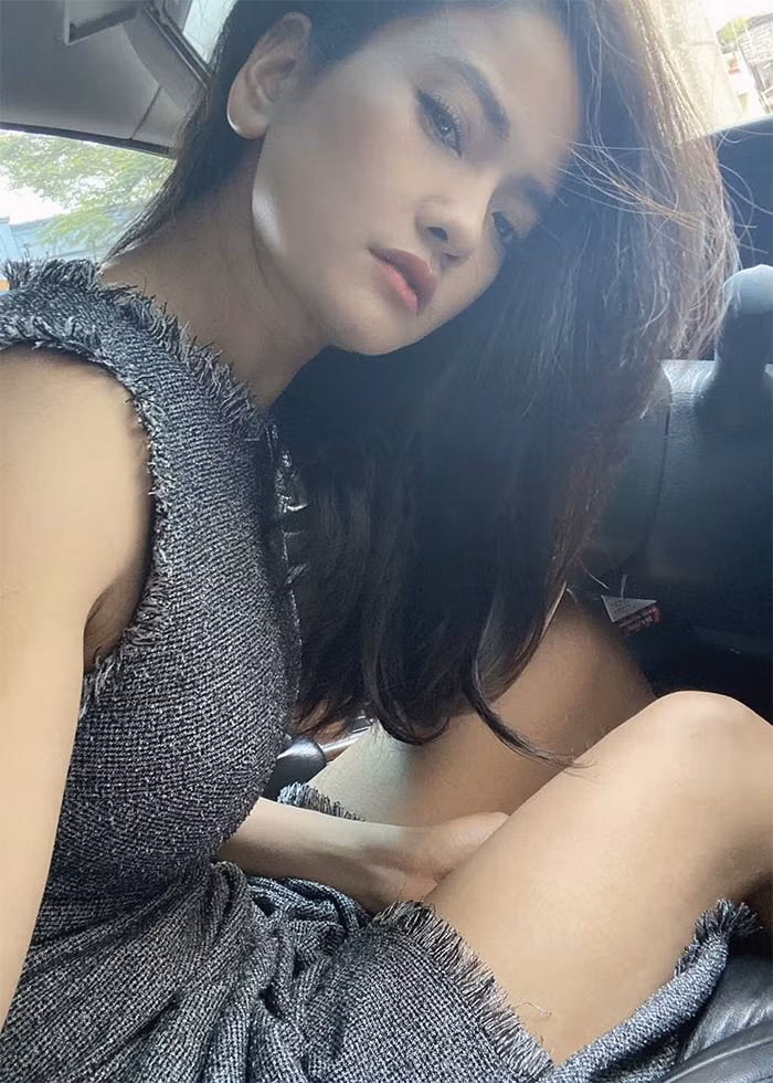 Khi bị tai nạn, Thúy Hằng đã giấu gia đình. Sau hai tuần Thúy Hằng được xuất viện thì người thân của cô mới biết chuyện.