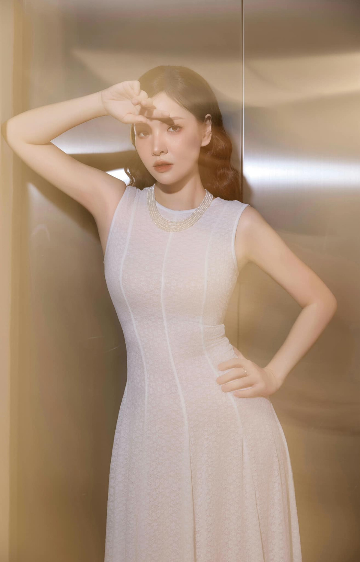 Trải qua hơn 10 năm hôn nhân, Đan Lê - Khải Anh vẫn giữ được tình cảm ngọt ngào. Ảnh: FBNV