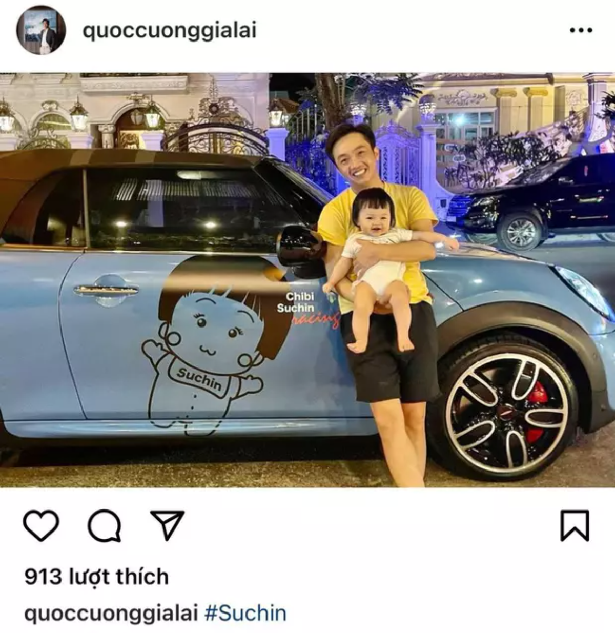 Hồi tháng 4/2021, đại gia phố núi cũng chi 2 tỷ đồng để mua một chiếc xe mui trần cực sang trọng tặng con gái Suchin.