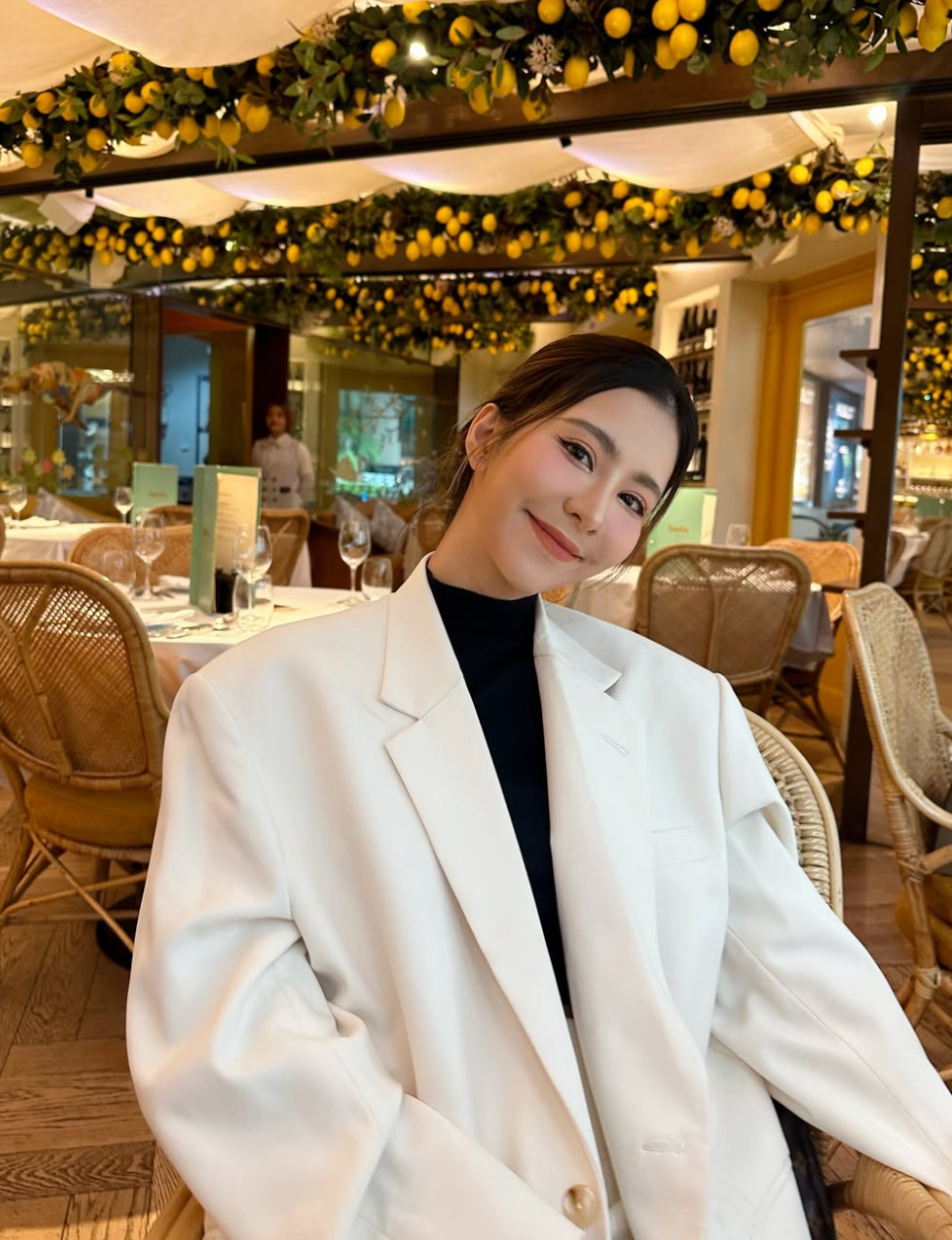 Umiko Tsuchiya sinh năm 1994, là diễn viên, hot girl đính đám của Thái Lan.