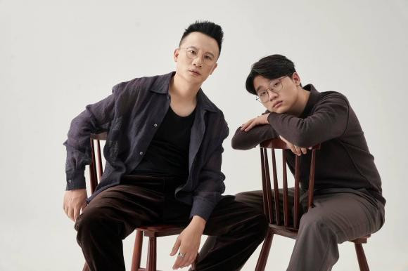 Hoàng Bách chúc mừng sinh nhật con trai Tê Giác.