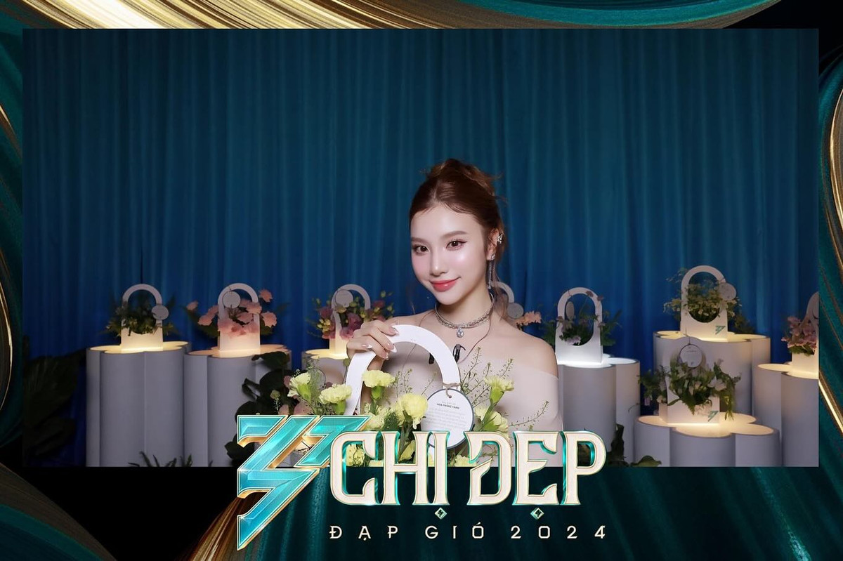 Trong Chị đẹp đạp gió 2024, Hạnh Sino là một trong số ít các ca sĩ từng trải qua quãng thời gian hoạt động trong nhóm nhạc. Ảnh: FB Hạnh Sino