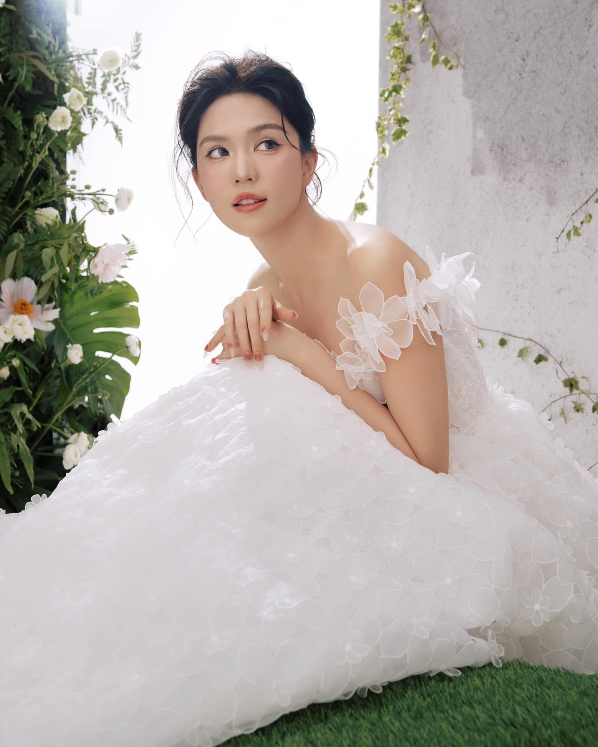 Hậu biến cố, Ngọc Trinh dần trở lại với cuộc sống đời thường và công việc.