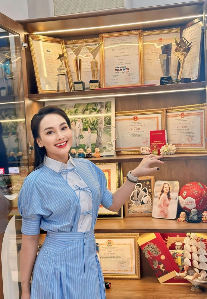 Bảo Thanh "flex" thành quả sau nhiều năm hoạt động nghệ thuật.