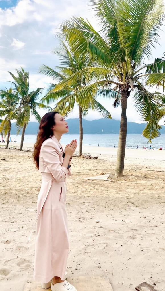 Mỹ Tâm cảm ơn ông trời, cảm ơn tổ nghiệp vì liveshow thành công rực rỡ dù có mưa chút xíu.