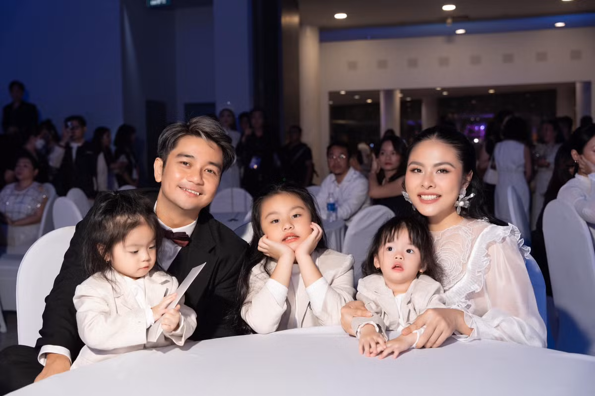 Nhắc tới Vân Trang người ta không chỉ nhớ tới một nữ MC, diễn viên quen mặt và được yêu mến trên màn ảnh mà còn là “đại gia ngầm” Vbiz. Ảnh: FB Vân Trang