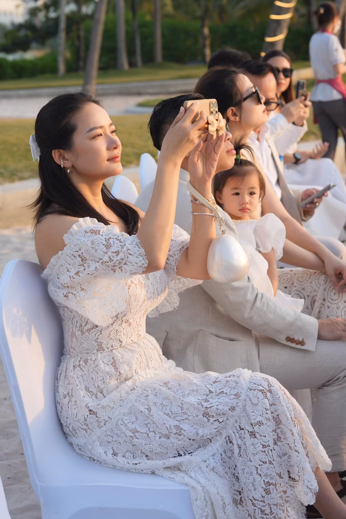 Sau này, Phan Như Thảo luyện tập chăm chỉ kết hợp ăn kiêng theo chế độ nghiêm khắc. Năm 2023, người đẹp giảm được 22 kg, lấy lại vóc dáng cân đối. Ảnh: FB Phan Như Thảo