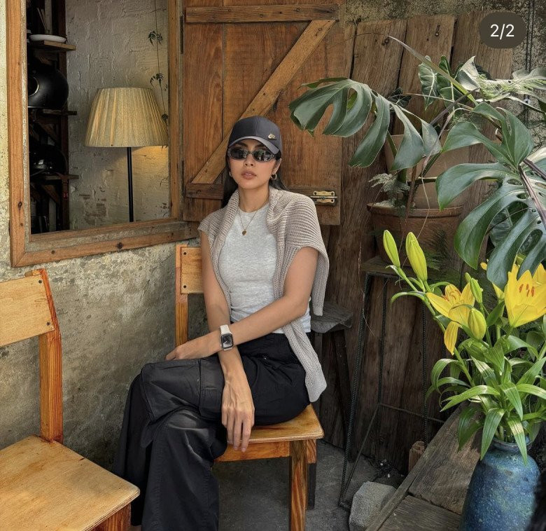 Nhan sắc của Tăng Thanh Hà sau hơn 10 năm làm dâu hào môn ngày càng khiến người ta xuýt xoa, khen ngợi.