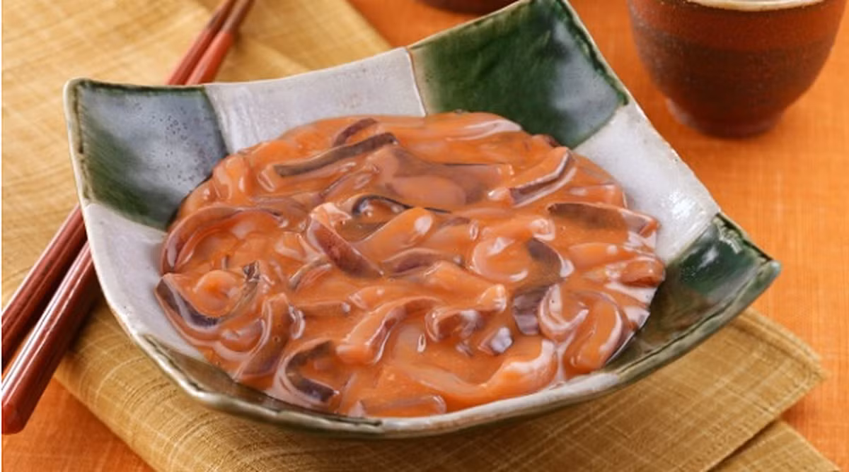 Ngày nay, người Nhật đã coi Shiokara như là một món ăn dinh dưỡng thường được dùng với cơm trắng. Món ăn này trở thành một phần truyền thống không thể thiếu mỗi khi nhắc đến các biểu tượng của nền văn hóa ẩm thực Nhật Bản.