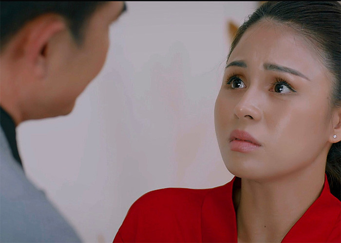 Luong Thu Trang dien nhu len dong, duoc khen nuc no-Hinh-2