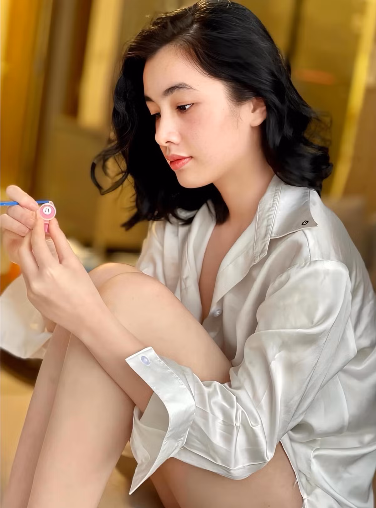 Cô nàng cũng không xuất hiện quá nhiều ở các sàn runway khiến khán giả dường như quên mất cái tên Cẩm Đan - gương mặt từng được đánh giá cao.