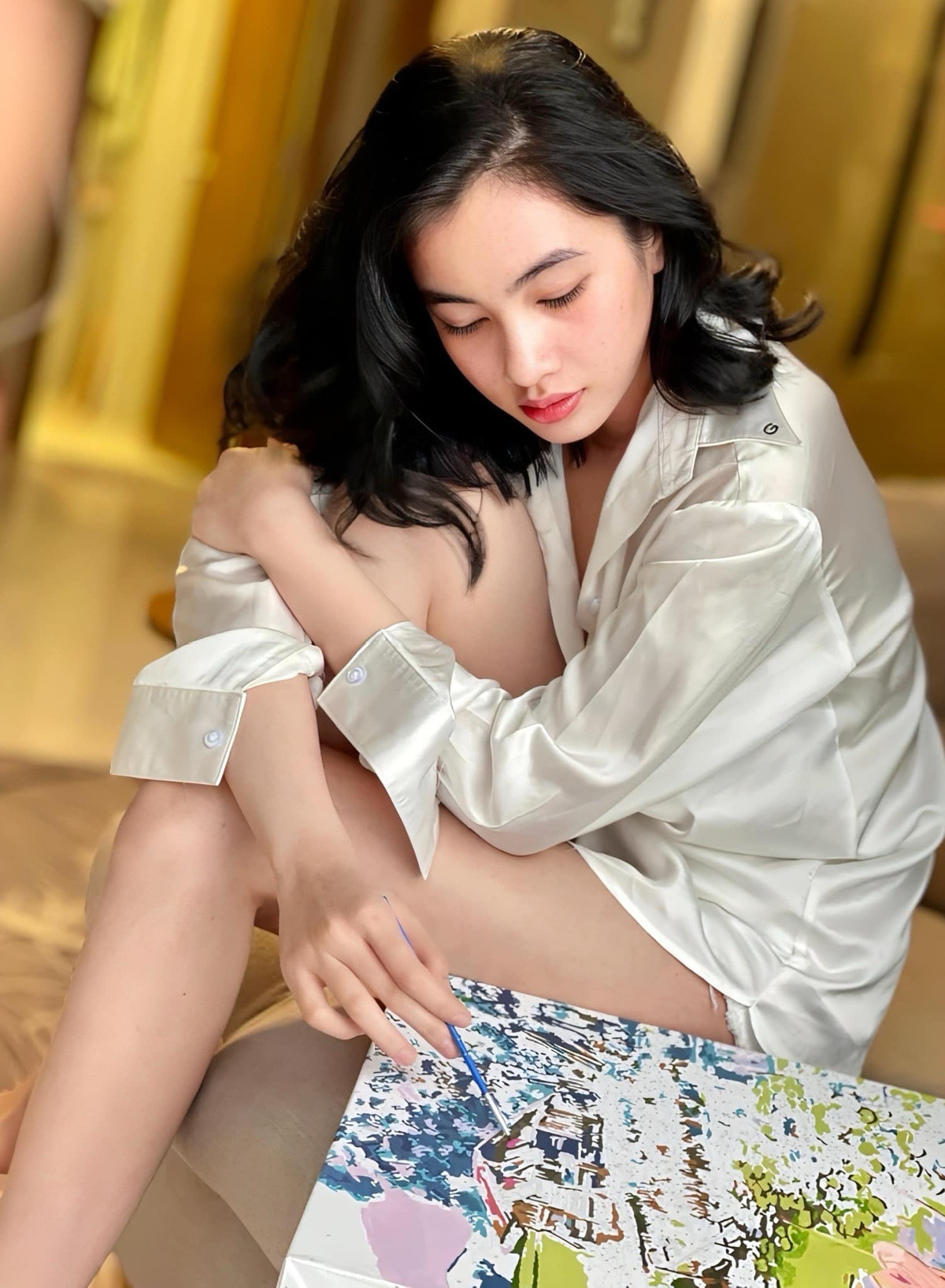 Cẩm Đan của hiện tại lui về ở ẩn, kín tiếng hơn trên mạng xã hội.