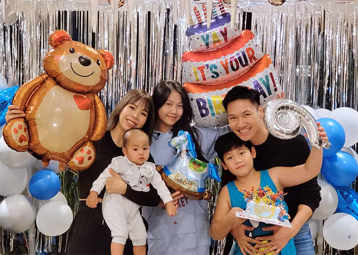 Theo chia sẻ của diễn viên Mạnh Trường, con gái lớn của anh ước mơ trở thành diễn viên giống bố.