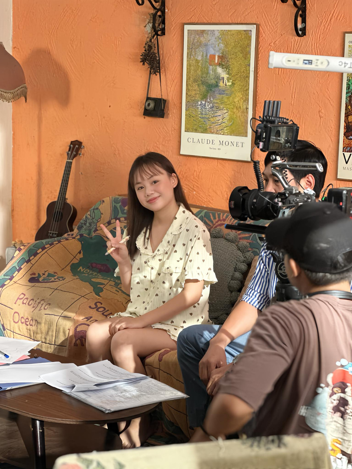 Hiện tại, Hồng Nhung đã 15 tuổi và ra dáng một thiếu nữ. Ảnh: FB Hồng Nhung