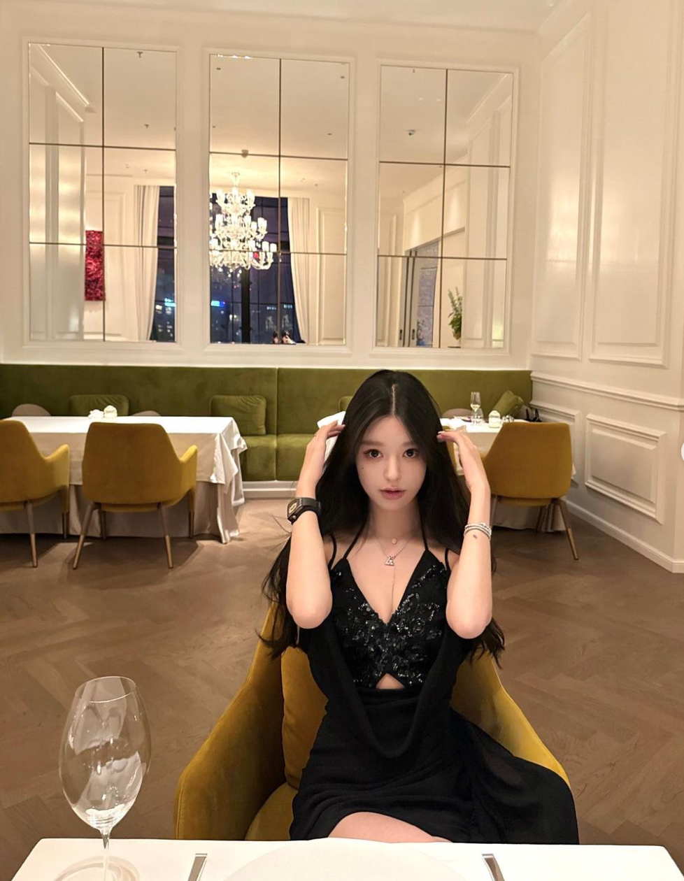 Fanfan nhận nhiều đãi ngộ và là khách hàng thân thiết của nhiều thương hiệu cao cấp. Ảnh: IG morningfan