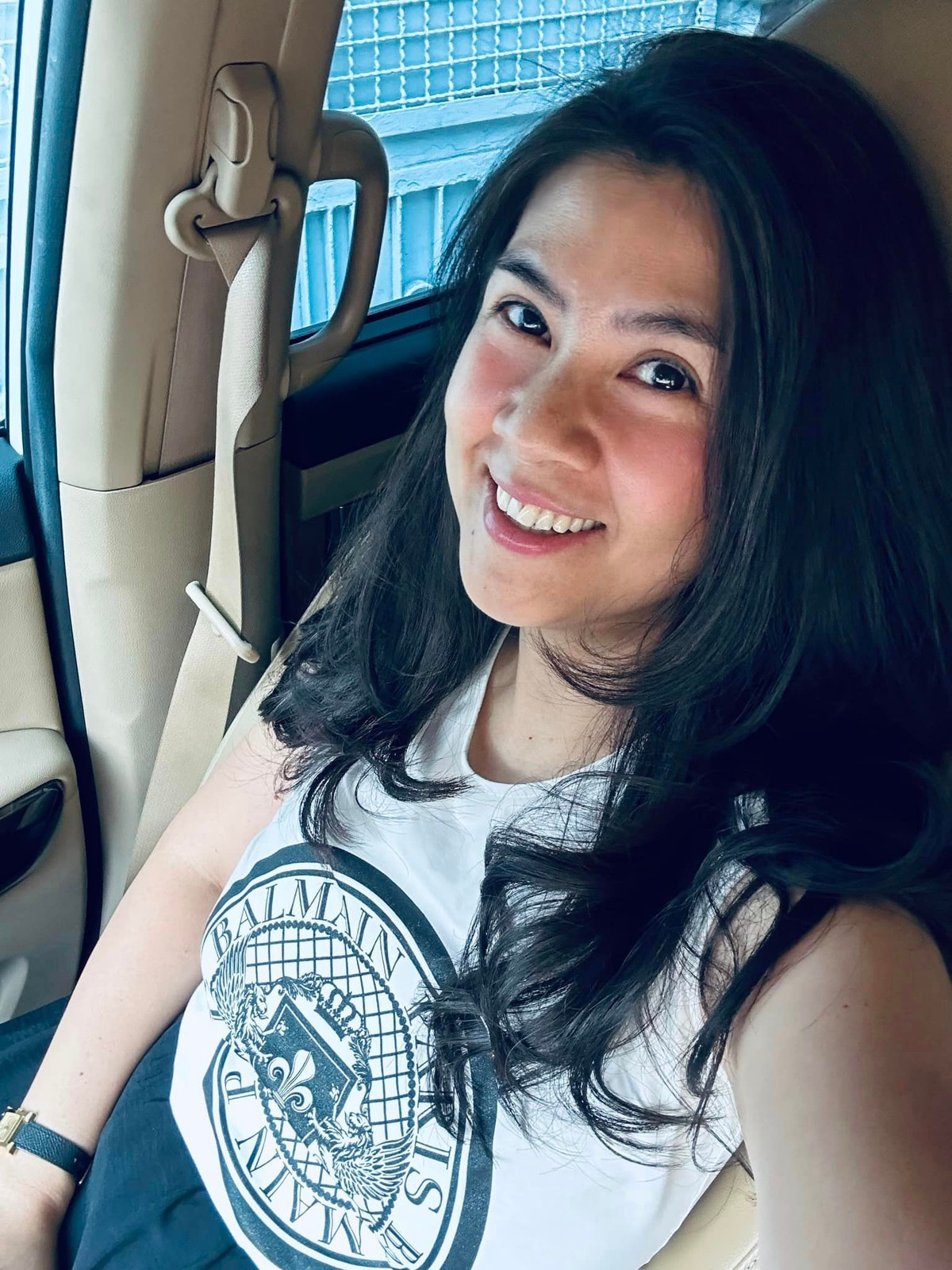 Hiện tại sau hơn 11 năm ly hôn Phước Sang, Kim Thư khiến nhiều người chú ý bởi nhan sắc trẻ trung hơn tuổi thật. Ảnh: FBNV