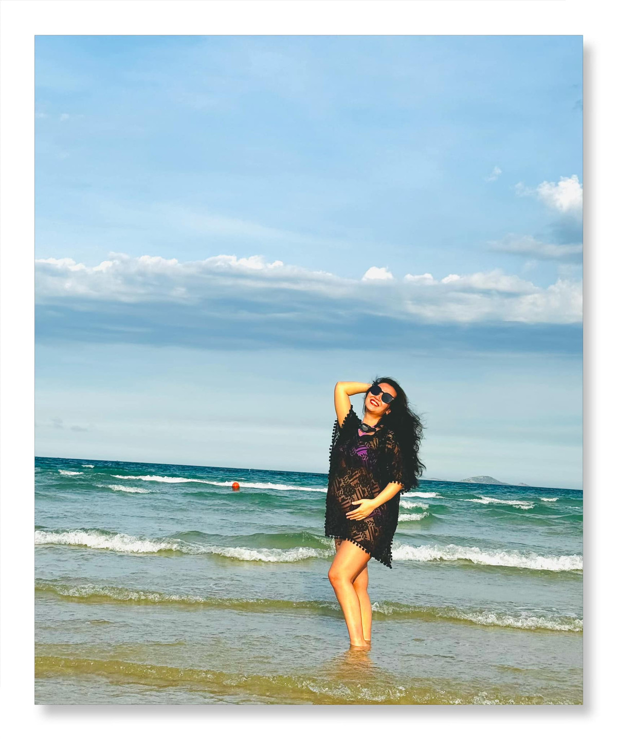 Võ Hạ Trâm tranh thủ đi du lịch trước khi sinh nở. Ảnh: FB Võ Hạ Trâm