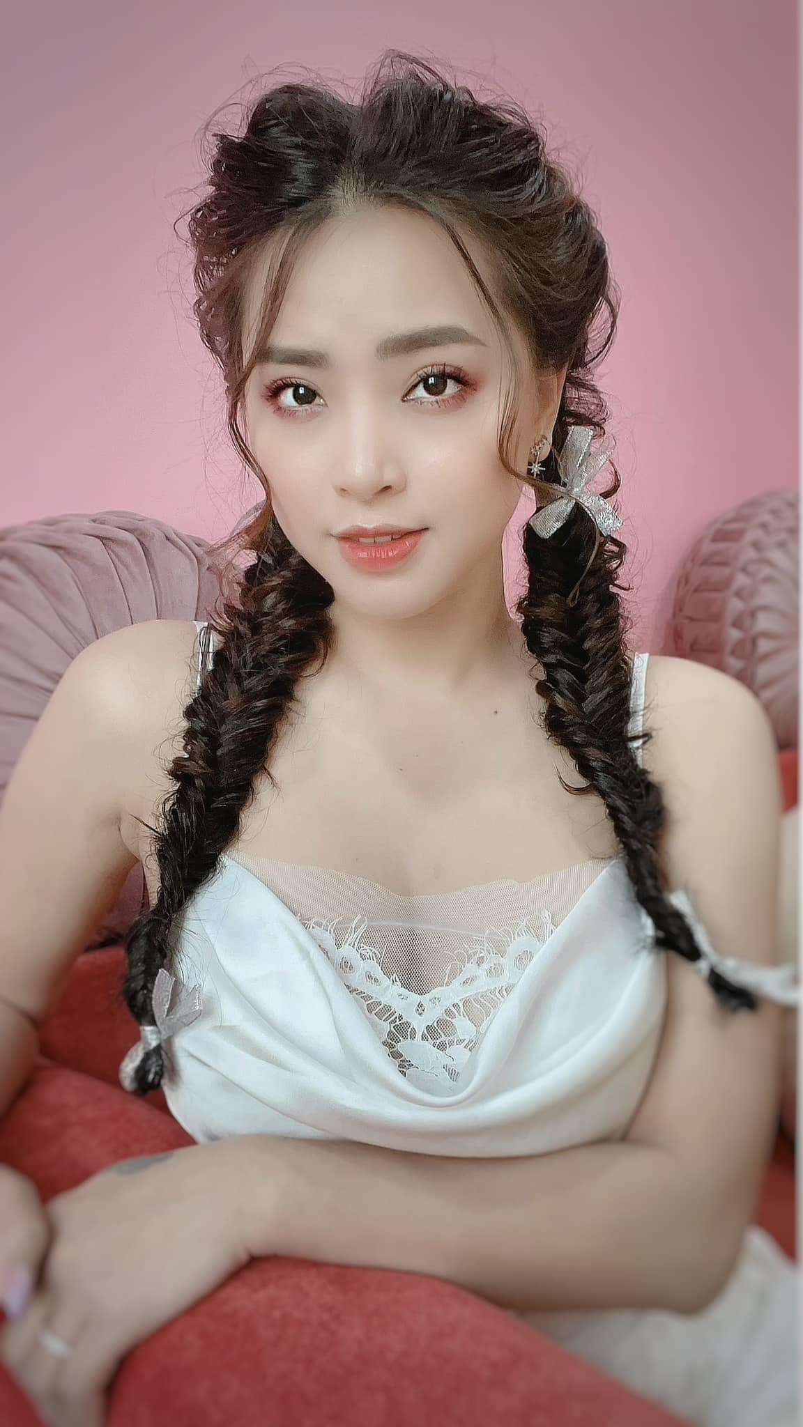 Hải Băng trẻ trung dù đã qua 3 lần sinh nở. Ảnh: FB Hải Băng