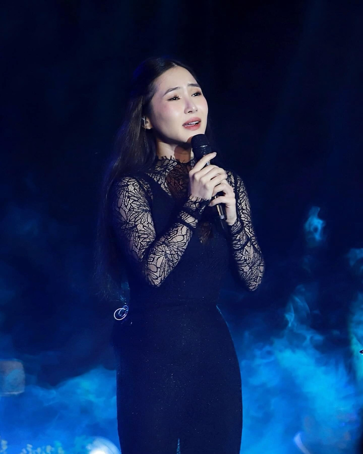 Mới đây, Hương Tràm đã gửi đơn đến Sở Thông tin - Truyền thông TP.HCM và Cơ quan Cảnh sát điều tra Công an thành phố Thủ Đức (TP.HCM) đề nghị xử lý các trang thông tin điện tử, tài khoản mạng xã hội vì có hành vi đưa thông tin sai sự thật cô sinh con.